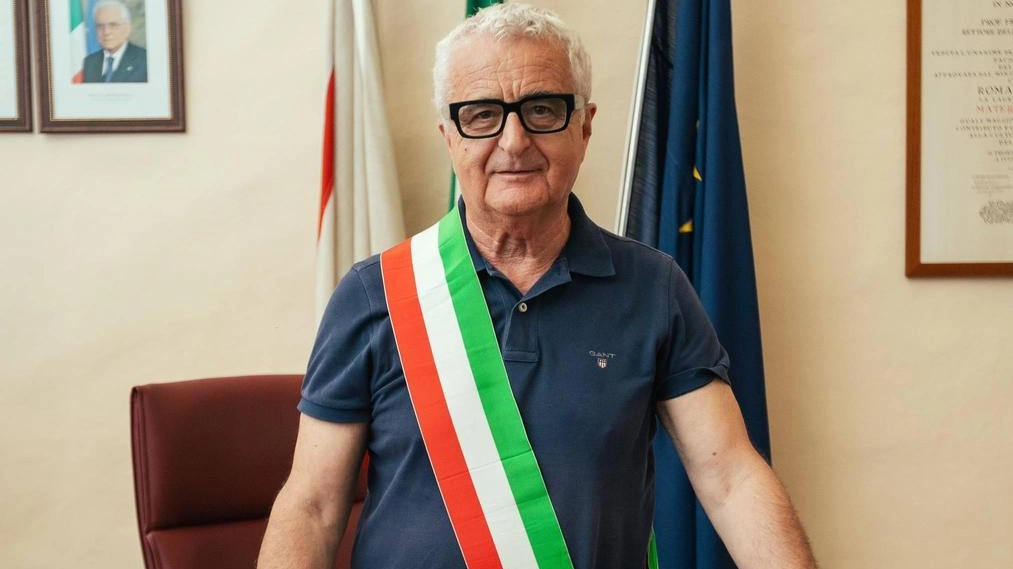 Piero Pii, primo cittadino di Colle Val d’Elsa eletto lo scorso giugno, risponde all’opposizione spiegando come funzionerà l’accesso ‘da sotto’ al museo Piero Pii, primo cittadino di Colle Val d’Elsa eletto lo scorso giugno, risponde all’opposizione spiegando come funzionerà l’accesso ‘da sotto’ al museo