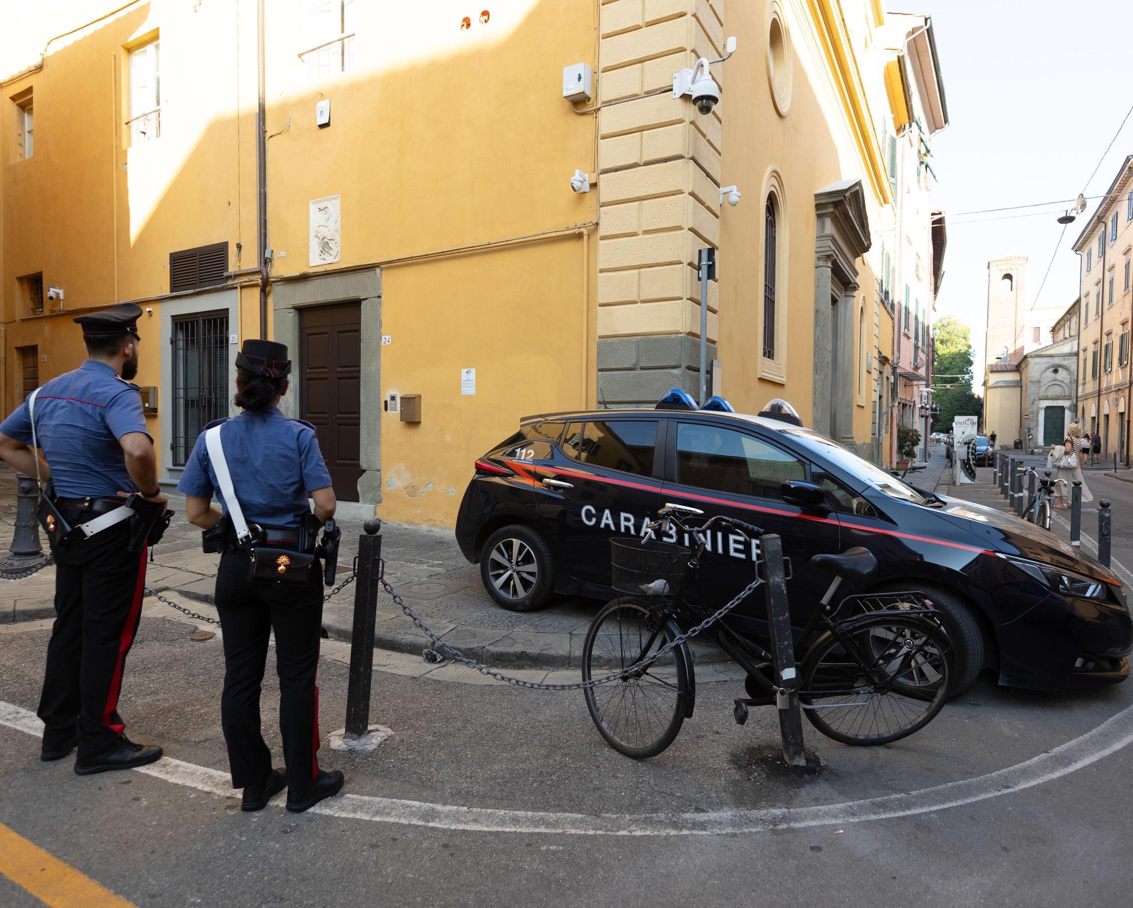Guerra in Iran: massima allerta. Rafforzati i controlli in città. Obiettivi sensibili e luoghi di culto Guerra in Iran: massima allerta. Rafforzati i controlli in città. Obiettivi sensibili e luoghi di culto