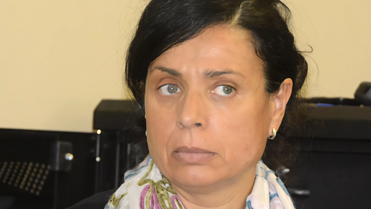 "Alla Toscana servono meno passerelle e più fatti: Giani taglia ovunque nastri con i suoi assessori, ma la Toscana è...