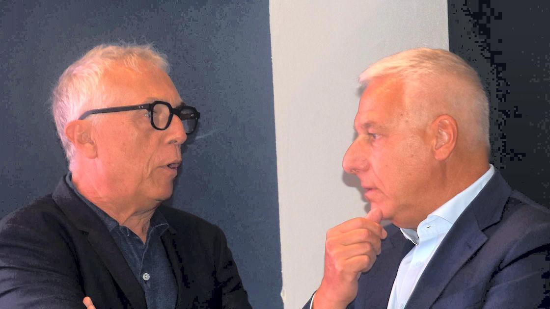 https://www.lanazione.it/image-service/view/acePublic/alias/contentid/ZjM4NTFjNWMtZjc5OS00/0/si-al-piano-strutturale-via-libera-al-progetto-firmato-da-stefano-boeri.jpeg?f=16:9&w=1200&h=630