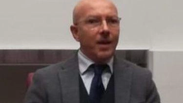 Incontro ad Siena sull'antimafia sociale e l'immigrazione clandestina con il procuratore Salvatore Vella. Un appuntamento dedicato alla legalità e alla lotta contro i fenomeni criminali legati alla tratta di esseri umani. Incontro ad Siena sull'antimafia sociale e l'immigrazione clandestina con il procuratore Salvatore Vella. Un appuntamento dedicato alla legalità e alla lotta contro i fenomeni criminali legati alla tratta di esseri umani.