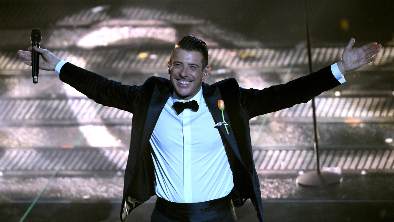 Francesco Gabbani sarà uno dei giudici di X Factor nella prossima stagione di Sky Francesco Gabbani sarà uno dei giudici di X Factor nella prossima stagione di Sky