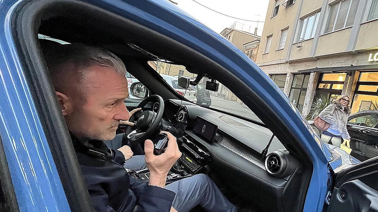 La polizia di Stato intensifica i controlli anticrimine in città in vista della Pasqua ormai imminente. Gli agenti della squadra...