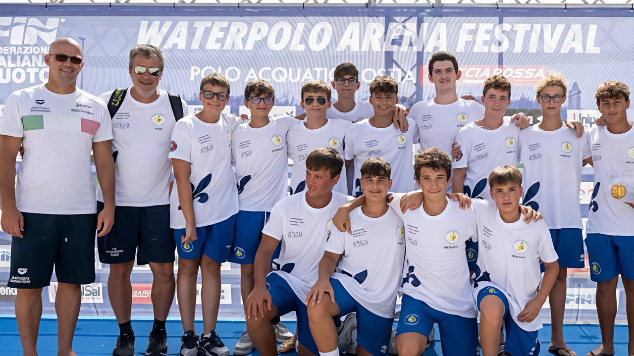 I ragazzi dell’Azzurra premiati dal commissario della Nazionale Sandro Campagna I ragazzi dell’Azzurra premiati dal commissario della Nazionale Sandro Campagna