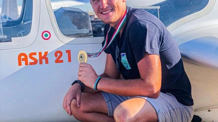 I prossimi eventi in ricordo del giovane campione Giacomo Di Napoli, organizzati e promossi dall’Associazione Giak Nuotatore Volante, fondata dai... I prossimi eventi in ricordo del giovane campione Giacomo Di Napoli, organizzati e promossi dall’Associazione Giak Nuotatore Volante, fondata dai...
