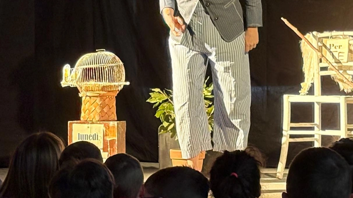 Gli appuntamenti di oggi si spostano a Pontedera e Ponsacco. Alle ore 10 al teatro Odeon di Ponsacco spettacolo per... Gli appuntamenti di oggi si spostano a Pontedera e Ponsacco. Alle ore 10 al teatro Odeon di Ponsacco spettacolo per...