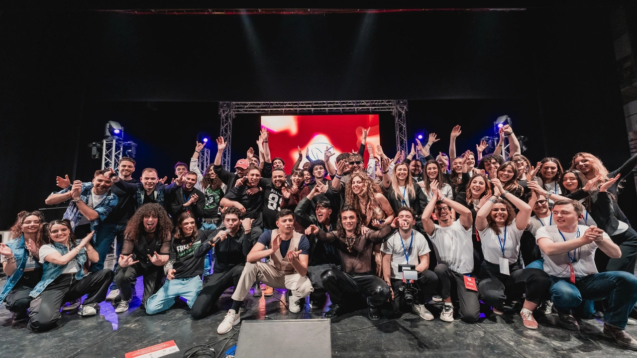 Grande successo di pubblico per la seconda edizione . La sfida tra band del mondo del volontariato.