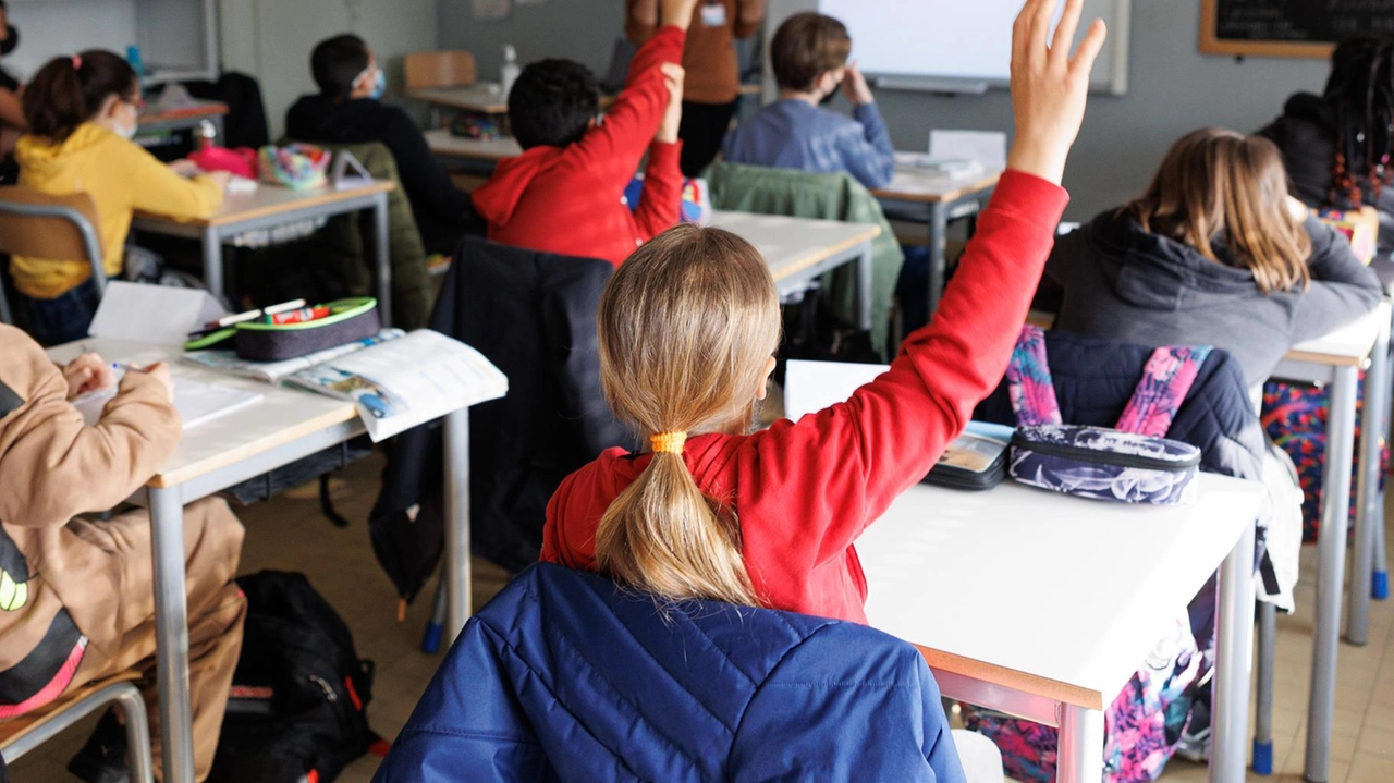 Pubblicata la graduatoria per accedere ai fondi utili per l’acquisto di libri e servizi. Pubblicata la graduatoria per accedere ai fondi utili per l’acquisto di libri e servizi.