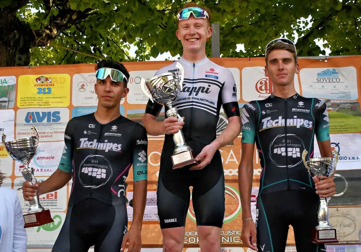 Ciclismo, torna il Trofeo Corsanico sulle colline versiliesi