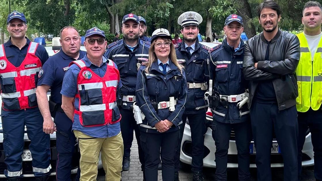 Vigilantes in 30 parchi . La carica dei volontari. Movida, ecco gli steward Vigilantes in 30 parchi . La carica dei volontari. Movida, ecco gli steward