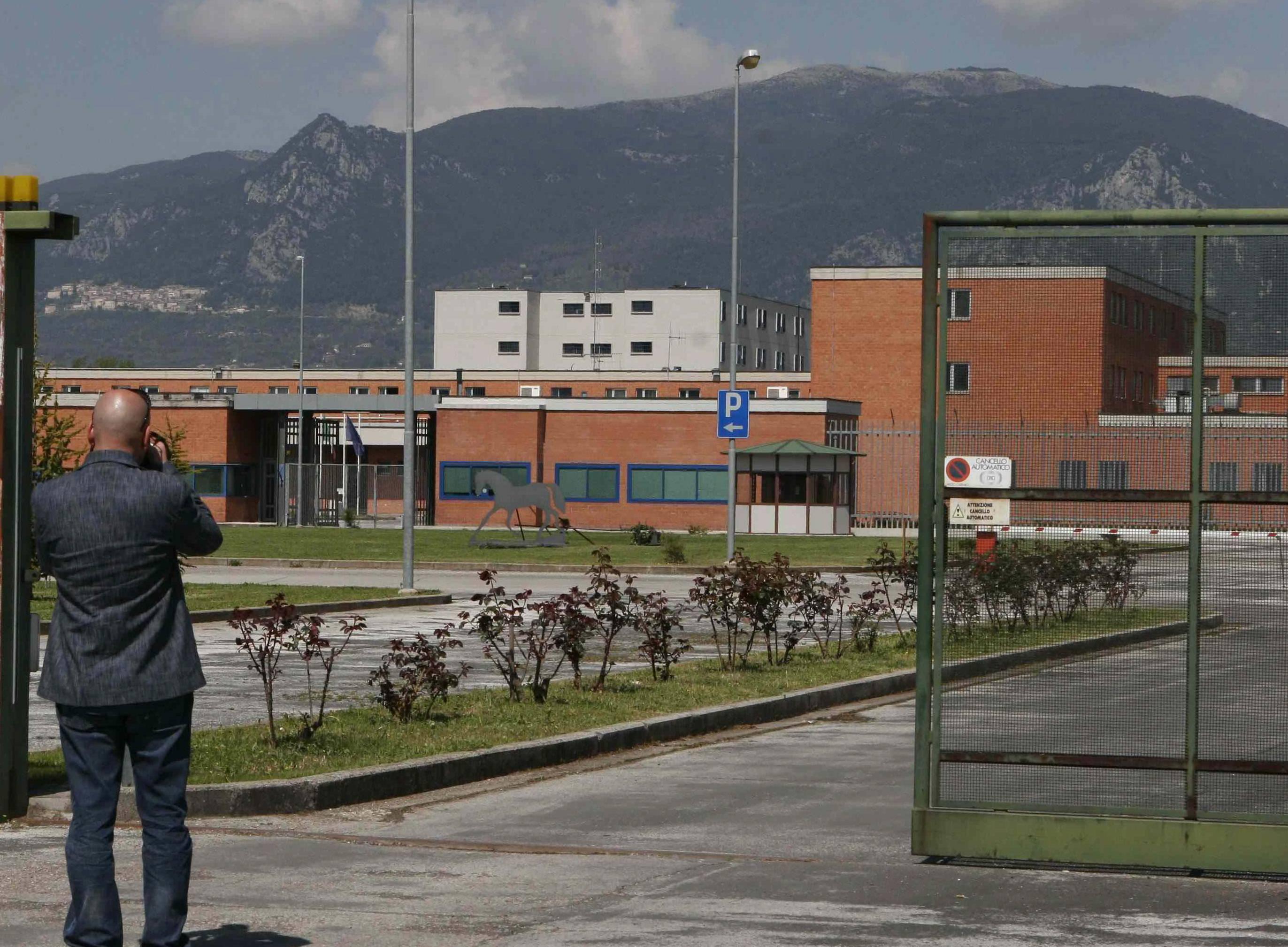 Carcere di Terni, violenta protesta dei detenuti Carcere di Terni, violenta protesta dei detenuti