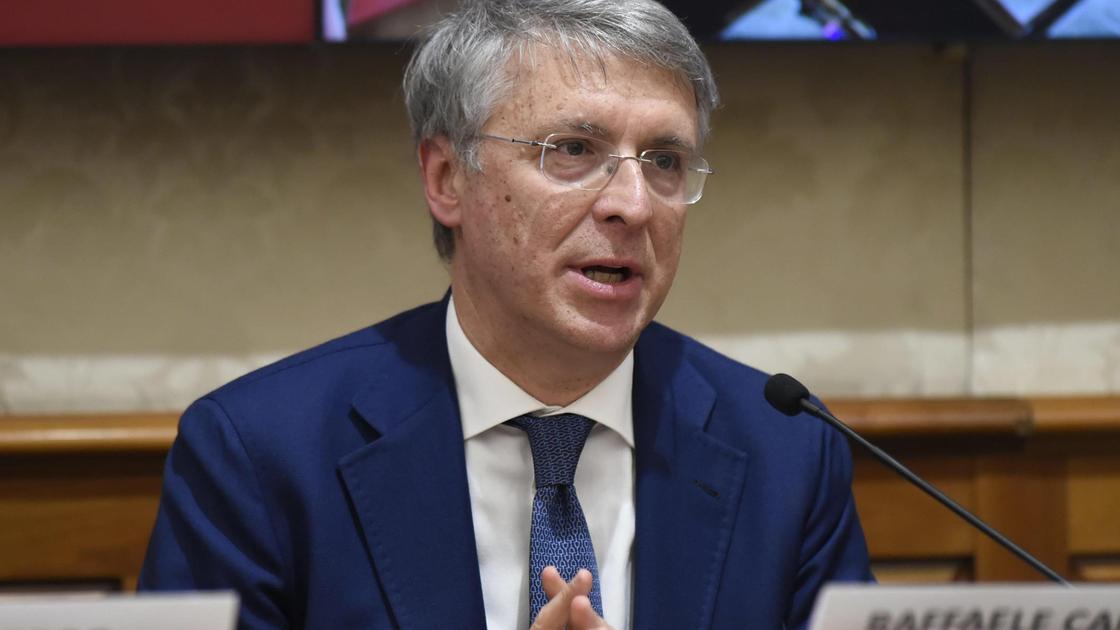 centrale dello spaccio in casa la procura chiede il processo per un 45enne di san giustino