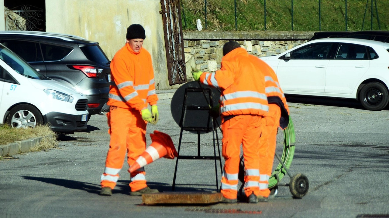 Geal SpA comunica che a causa di lavori sulla rete idrica, giovedì 30 gennaio dalle ore 8.30 fino alle ore... Geal SpA comunica che a causa di lavori sulla rete idrica, giovedì 30 gennaio dalle ore 8.30 fino alle ore...