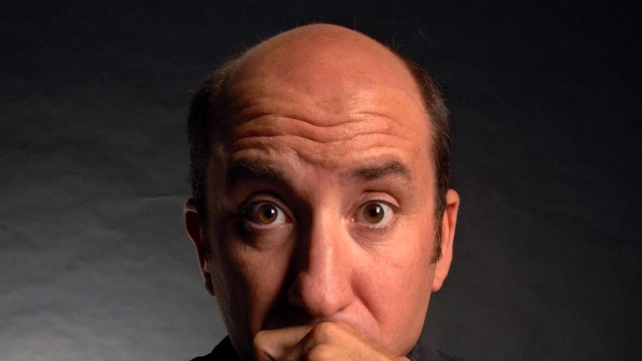Antonio Albanese si racconta nello spettacolo ’Personaggi’ Antonio Albanese si racconta nello spettacolo ’Personaggi’