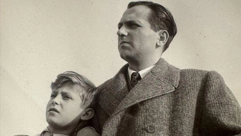 Walter Banci, fondatore del lanificio, qui assieme al figlio Rodolfo Walter Banci, fondatore del lanificio, qui assieme al figlio Rodolfo