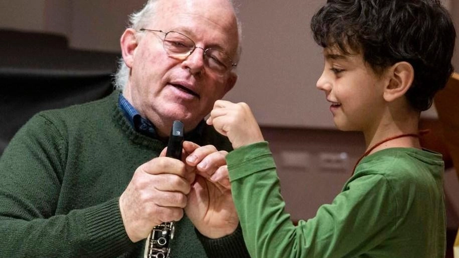 Scuola. Verdi: oggi Strumentopolis, l’open day in cui. verranno presentati ai bambini e alle famiglie gli strument:. fiati,. archi e percussioni Foto Biagini Scuola. Verdi: oggi Strumentopolis, l’open day in cui. verranno presentati ai bambini e alle famiglie gli strument:. fiati,. archi e percussioni Foto Biagini