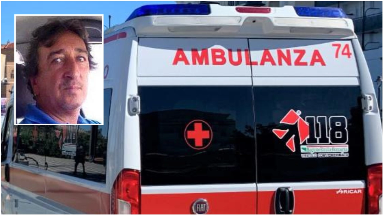 Muore poliziotto: trovato con la moto a bordo strada, l’incidente e la tragedia