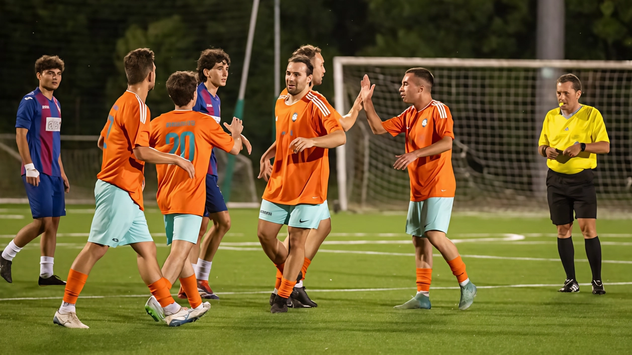 L’esultanza dei campioni in carica della Caggianese dopo uno dei cinque gol contro il Gdt L’esultanza dei campioni in carica della Caggianese dopo uno dei cinque gol contro il Gdt