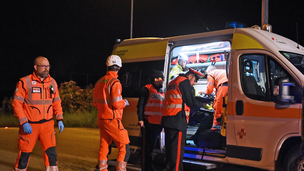 Donna di 50 anni muore a Sant'Agata travolta da un'auto (foto repertorio) Donna di 50 anni muore a Sant'Agata travolta da un'auto (foto repertorio)