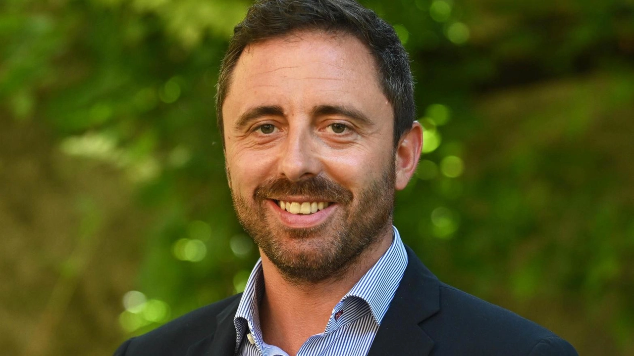 Il neo vicesindaco e assessore allo Sport del Comune di Lucca, Fabio Barsanti, illustra le ultime novità Il neo vicesindaco e assessore allo Sport del Comune di Lucca, Fabio Barsanti, illustra le ultime novità