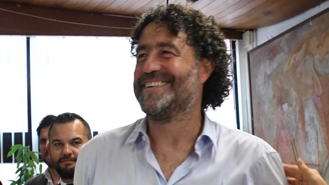 Al suo terzo anno in azzurro Il tecnico ha ancora tanto entusiasmo e fame di successi: "La priorità è trovare un difensore" Al suo terzo anno in azzurro Il tecnico ha ancora tanto entusiasmo e fame di successi: "La priorità è trovare un difensore"