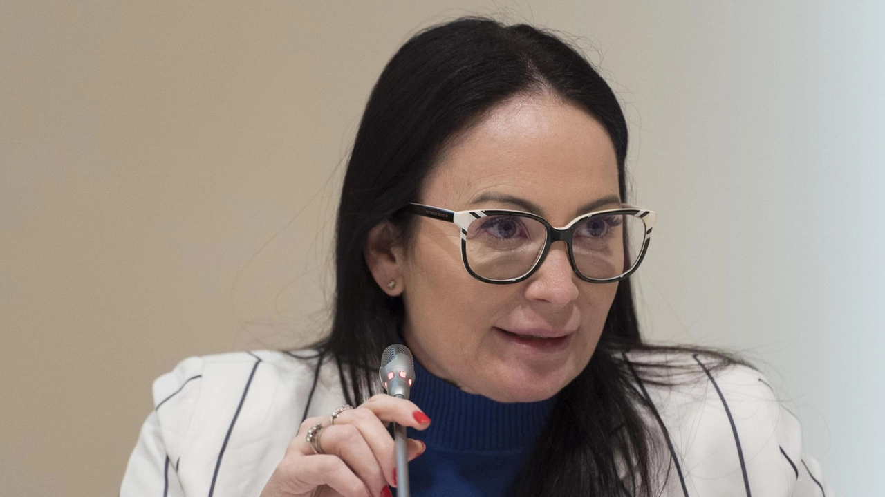 Martina Semenzato, presidente della commissione parlamentare di inchiesta sul femminicidio e su ogni violenza di genere. Domani sarà a Prato per l’incontro «Basta tacere: la forza di dire no!» organizzato dall’associazione. «Prospettive» Martina Semenzato, presidente della commissione parlamentare di inchiesta sul femminicidio e su ogni violenza di genere. Domani sarà a Prato per l’incontro «Basta tacere: la forza di dire no!» organizzato dall’associazione. «Prospettive»