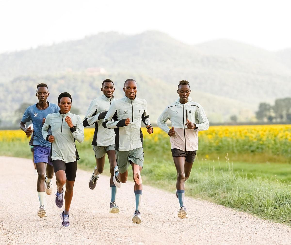 L’atletica cinese guarda a Siena: "Al Tuscany Camp se nascerà il polo sportivo di Ampugnano" L’atletica cinese guarda a Siena: "Al Tuscany Camp se nascerà il polo sportivo di Ampugnano"