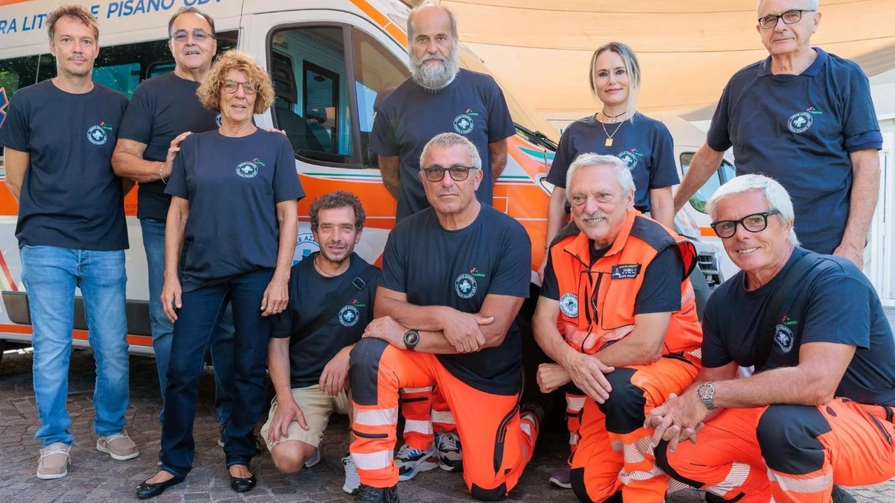 I volontari della Croce Azzurra in una foto d’archivio