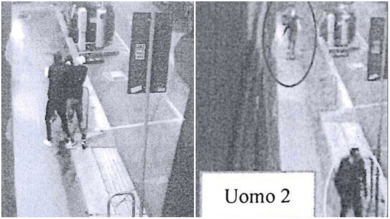 Due frame dei video delle telecamere di sorveglianza che hanno immortalato l'aggressione in zona Garibaldi Due frame dei video delle telecamere di sorveglianza che hanno immortalato l'aggressione in zona Garibaldi
