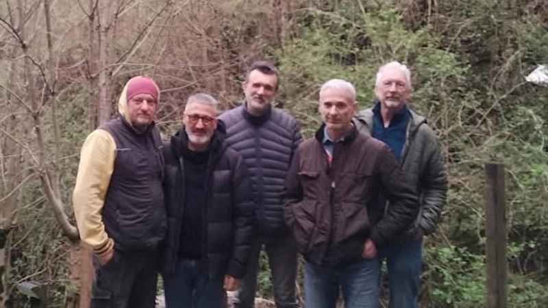 Associazione Tre. Mulini: nella foto gli organizzatori del festival «Astrorsigna» il punto di riferimento per le attività è. il Mulino di Berto
