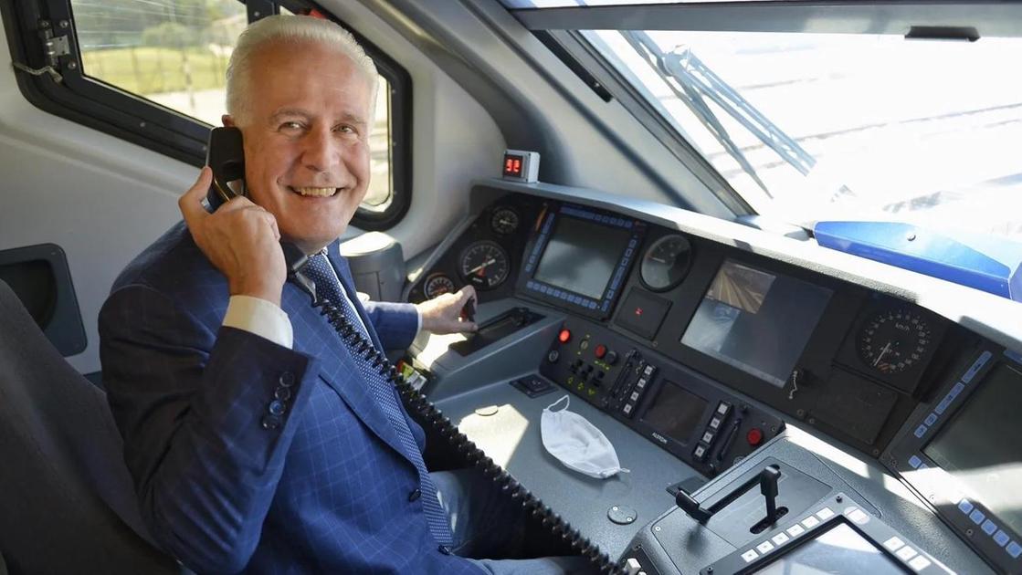 "Medioetruria, rivoluzione strade". Il sindaco esulta per la linea Giani. Impegni sui collegamenti con Rigutino "Medioetruria, rivoluzione strade". Il sindaco esulta per la linea Giani. Impegni sui collegamenti con Rigutino