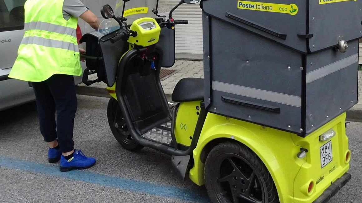 I sindacati denunciano problemi nella sede del centro smistamento delle Poste, in particolare negli accessi alla struttura (foto d’archivio) I sindacati denunciano problemi nella sede del centro smistamento delle Poste, in particolare negli accessi alla struttura (foto d’archivio)
