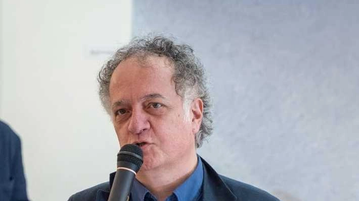 Il saggista Marco Liguori Il saggista Marco Liguori