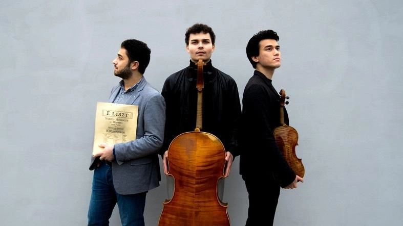 C’è anche il Trio Liszt nel programma del festival con Christian De Luca, pianoforte, Elia Chiesa, violino e Luigi Visco, violoncello