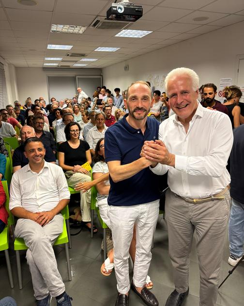 https://www.lanazione.it/image-service/view/acePublic/alias/contentid/ZjdkZDZiYzktNThlYi00/2/la-direzione-del-pd-ufficializza-la-ricandidatura-del-governatore-nella-foto-il-segretario-regionale-dem-emiliano-fossi-e-il-presidente-della-regione-toscana-uscente-eugenio-giani.jpeg?f=1.90:1&h=630