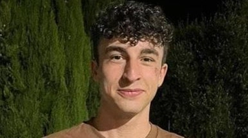 Morto in scooter a Campi Bisenzio, il dolore degli amici: "Tommaso era un inno alla vita"