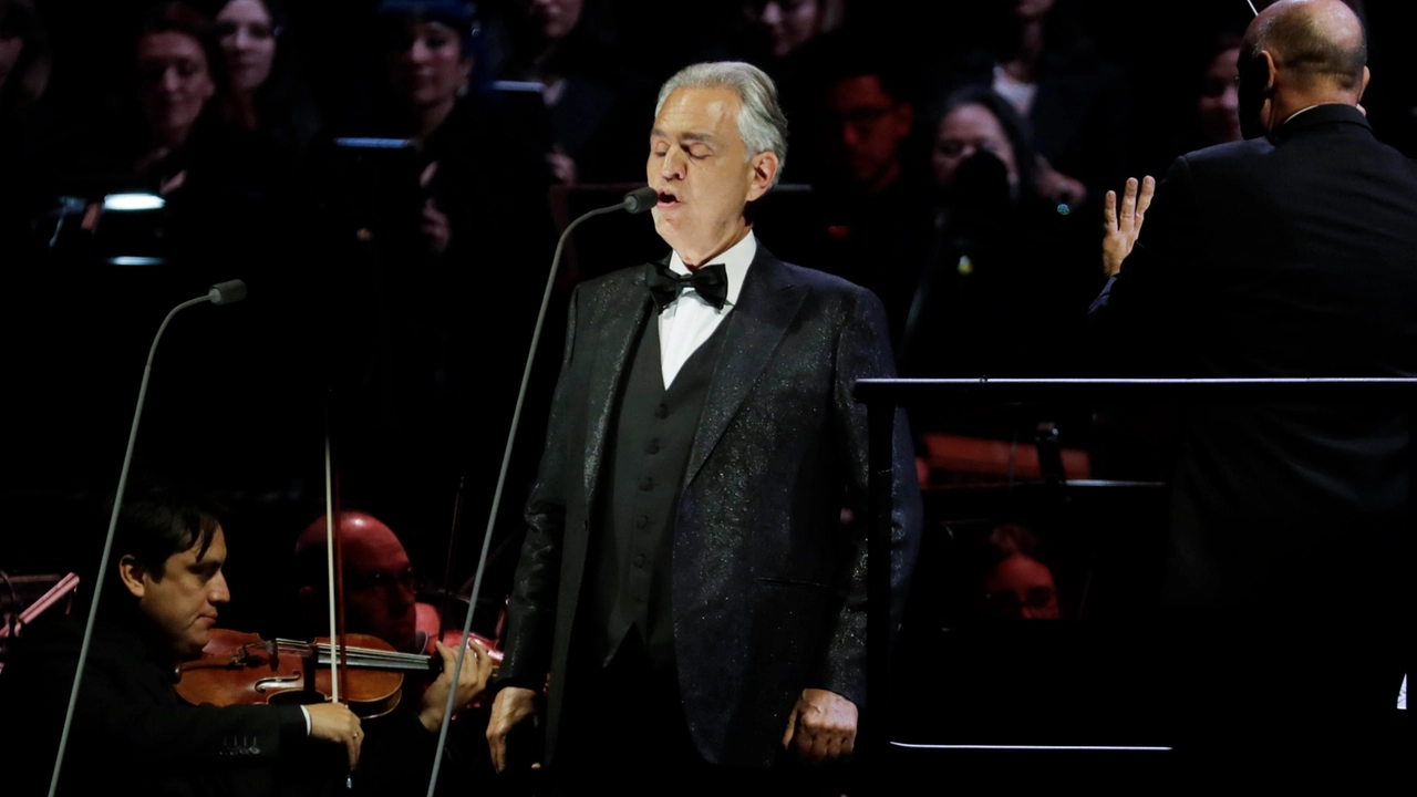 Stasera Andrea Bocelli torna al Teatro del silenzio di Lajatico per la ventesima edizione Stasera Andrea Bocelli torna al Teatro del silenzio di Lajatico per la ventesima edizione