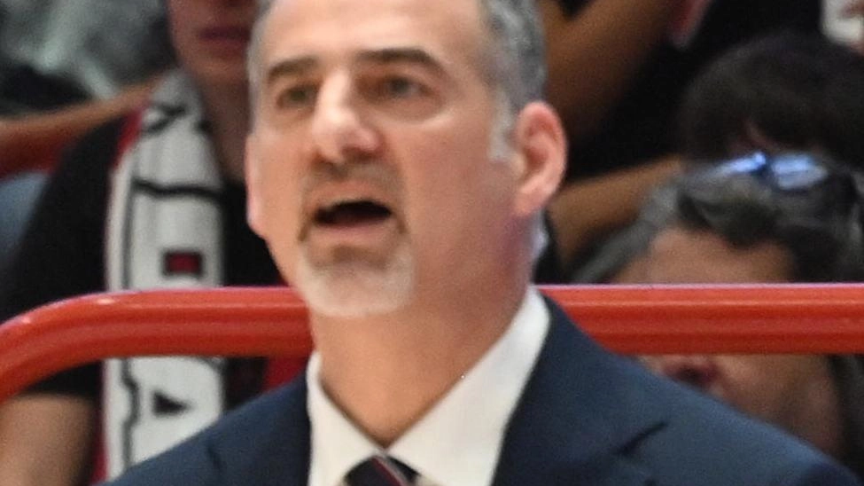 Il coach Calabria potrebbe ancora escludere Paschall per la prossima partita, considerando la sua condizione fisica e mentale attuale. L'obiettivo è permettergli di recuperare e tornare al meglio in campo. Il coach Calabria potrebbe ancora escludere Paschall per la prossima partita, considerando la sua condizione fisica e mentale attuale. L'obiettivo è permettergli di recuperare e tornare al meglio in campo.