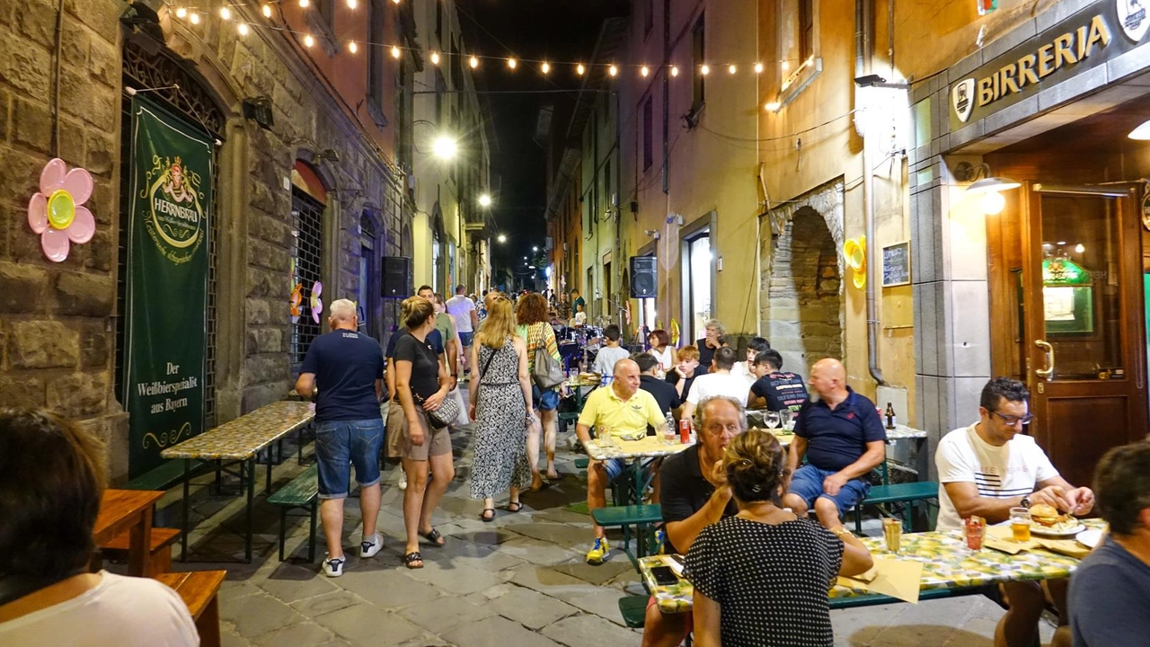 Il paese si anima con la Settimana del Commercio (foto Borghesi)