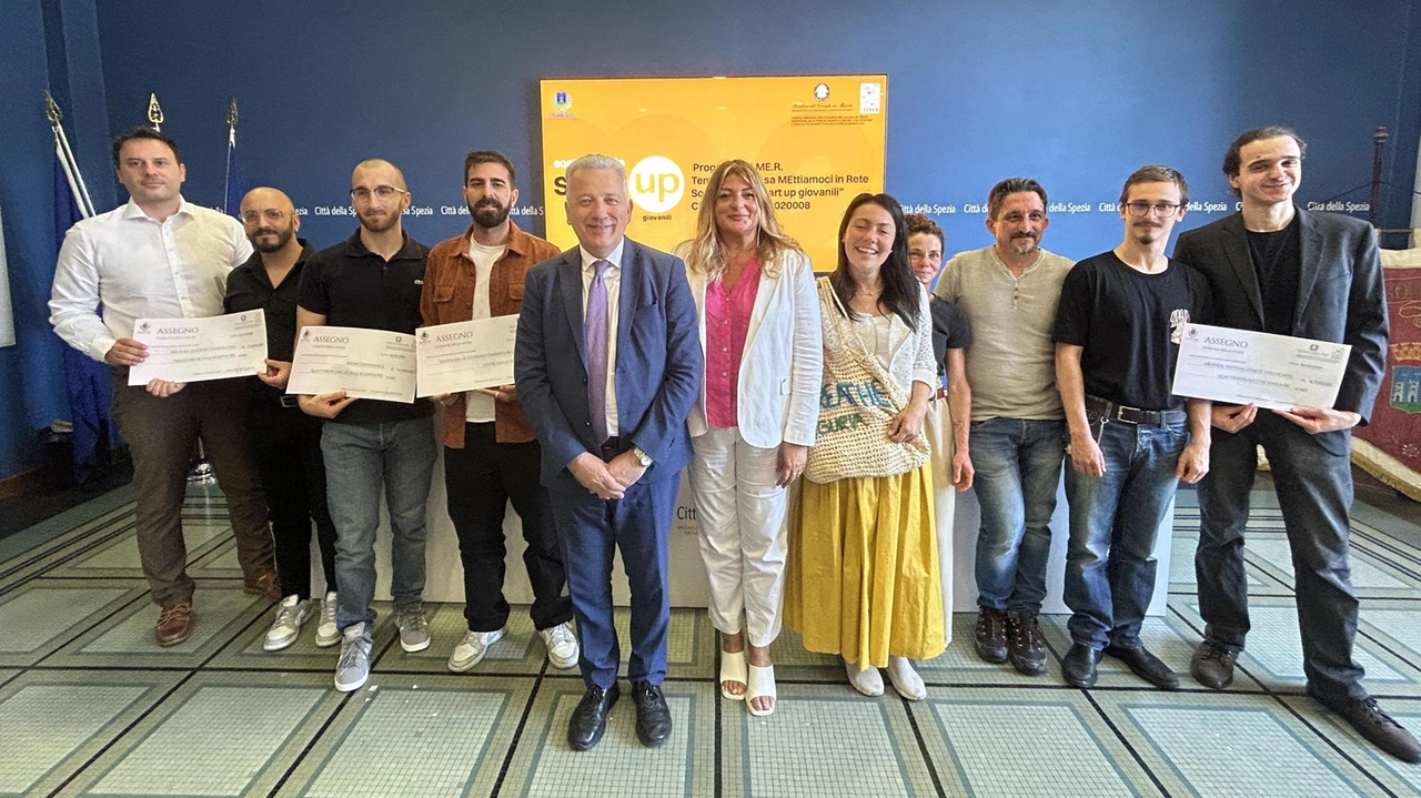 I referenti delle start-up con Pierluigi Peracchini e Patrizia Saccone I referenti delle start-up con Pierluigi Peracchini e Patrizia Saccone