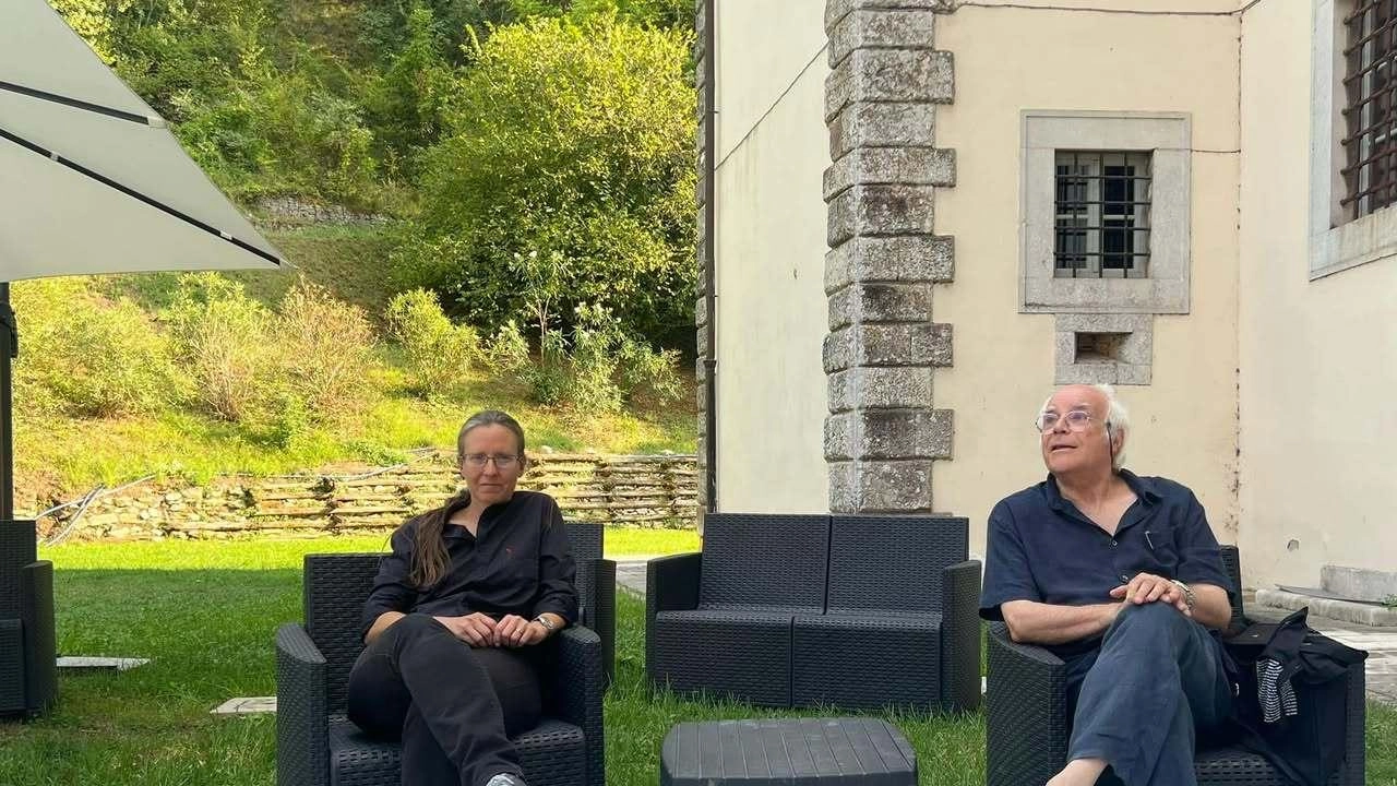 Presentazione del libro "La rapa. Regina delle radici" di Luciano Luciani alla Biblioteca comunale “Guglielmo Marconi” con dialogo dell'autore e letture. Un omaggio alla storia e alla cultura della rapa. Presentazione del libro "La rapa. Regina delle radici" di Luciano Luciani alla Biblioteca comunale “Guglielmo Marconi” con dialogo dell'autore e letture. Un omaggio alla storia e alla cultura della rapa.
