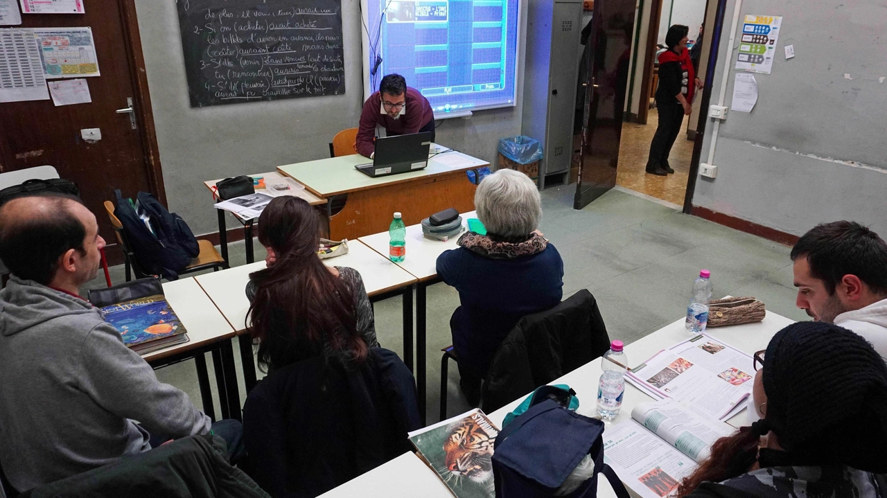 Quattro corsi serali gratuiti in amministrazione finanza e marketing, servizi sociosanitari, costruzioni, ambiente e territorio, e sistemi informativi aziendali. Sono... Quattro corsi serali gratuiti in amministrazione finanza e marketing, servizi sociosanitari, costruzioni, ambiente e territorio, e sistemi informativi aziendali. Sono...