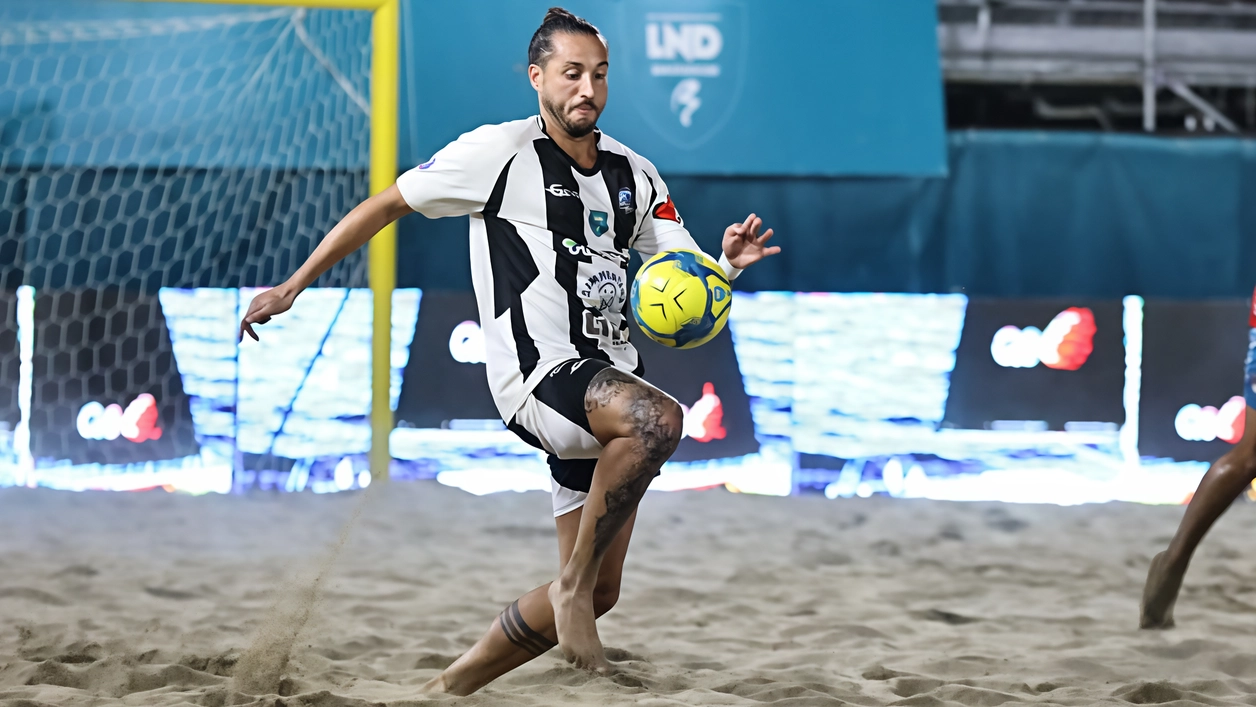 Beach soccer: l’epilogo della Final Eight scudetto 2025. La Vbs arriva quarta. Sconfitta dal Napoli