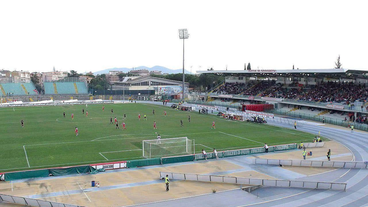 Considerate le prescrizioni legate all’agibilità dell’impianto Zecchini, la partita del Grosseto calcio è stata rinviata