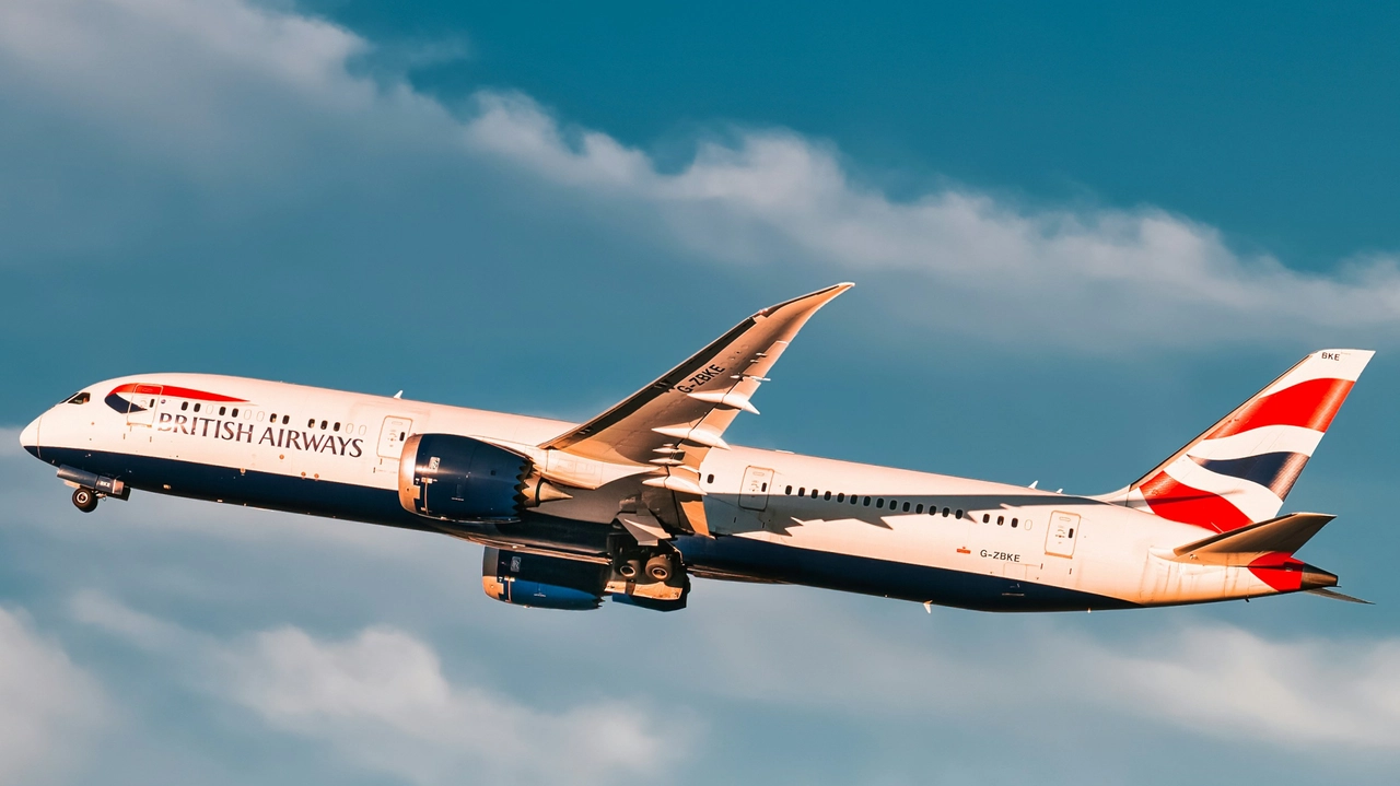 Un aereo della compagnia British Airways Un aereo della compagnia British Airways