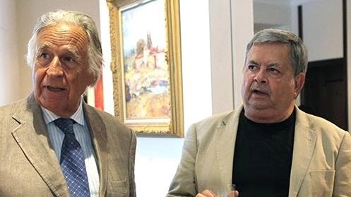 Roberto Gagliardi (a destra), amministratore unico del Museo d’Arte di Chianciano, con il principe Strozzi durante la Biennale Roberto Gagliardi (a destra), amministratore unico del Museo d’Arte di Chianciano, con il principe Strozzi durante la Biennale