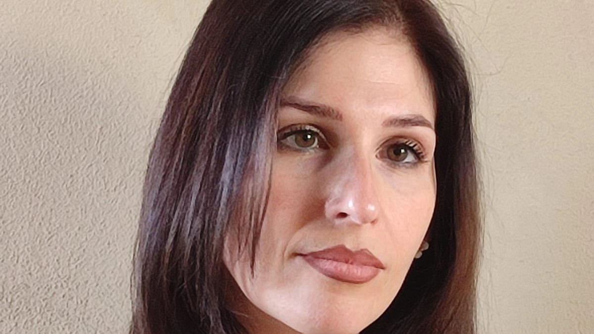 La consigliera comunale di Fratelli d’Italia a Capannori, Eleonora Vaselli interviene sull’asilo di Colognora La consigliera comunale di Fratelli d’Italia a Capannori, Eleonora Vaselli interviene sull’asilo di Colognora