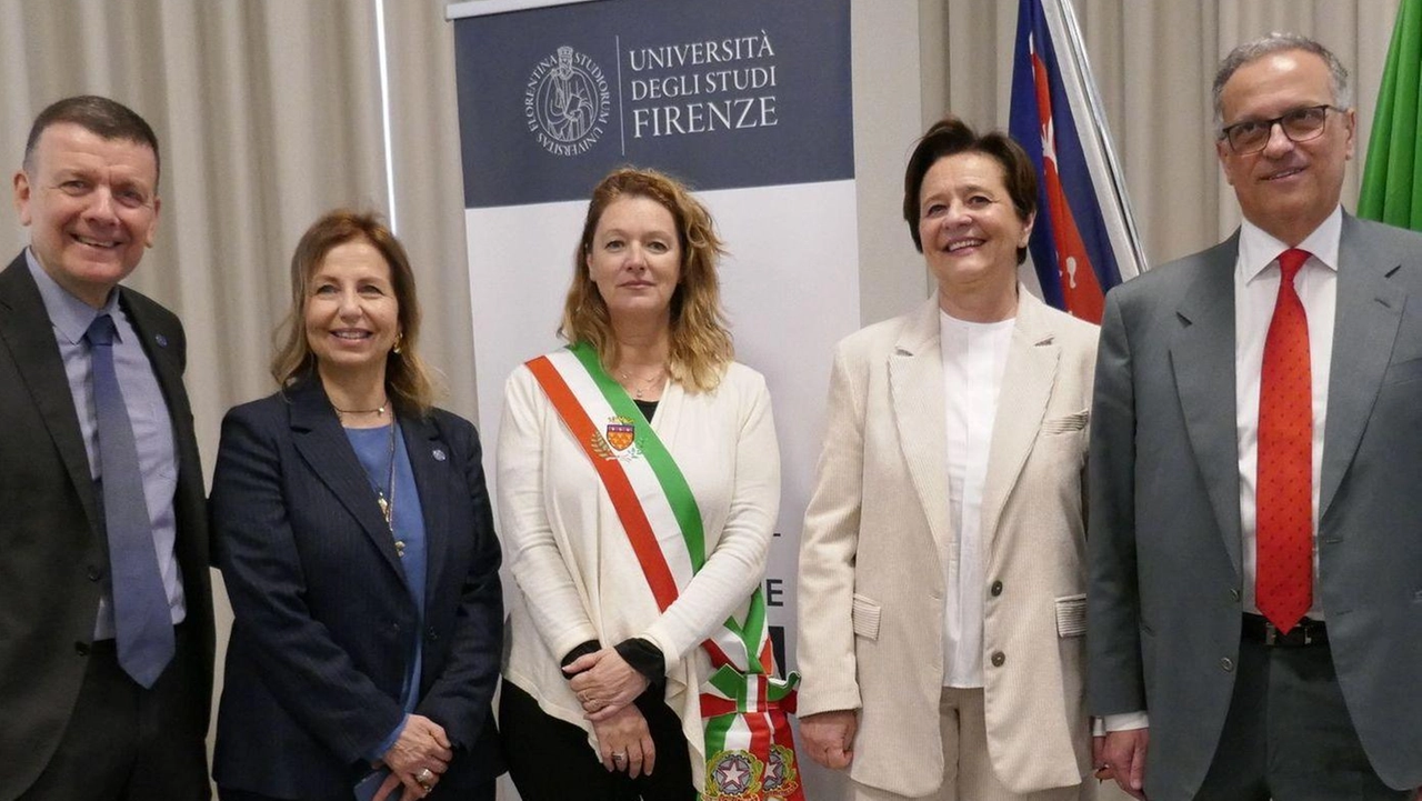 La presidente del Pin Daniela Toccafondi, la sindaca Ilaria Bigetti, il prorettore. Marco Pierini, e la prorettrice alla ricerca Debora Berti