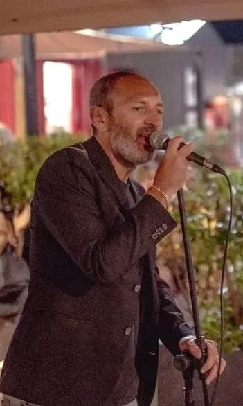 La poesia performativa dei Mitilanti al Groove per la tappa finale