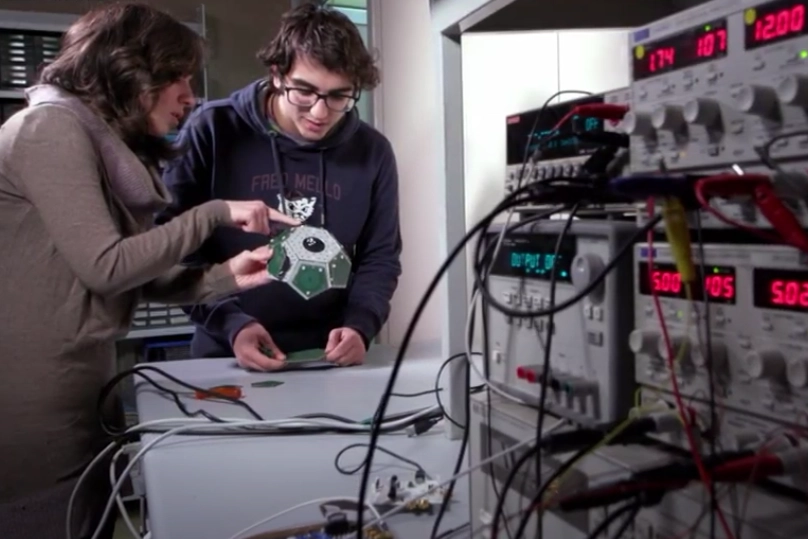 Un laboratorio dell'Università di Firenze. Le lauree magistrali permettono agli studenti di affrontare un percorso di eccellenza